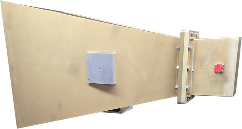 SAS-580 Large Horn Antenna